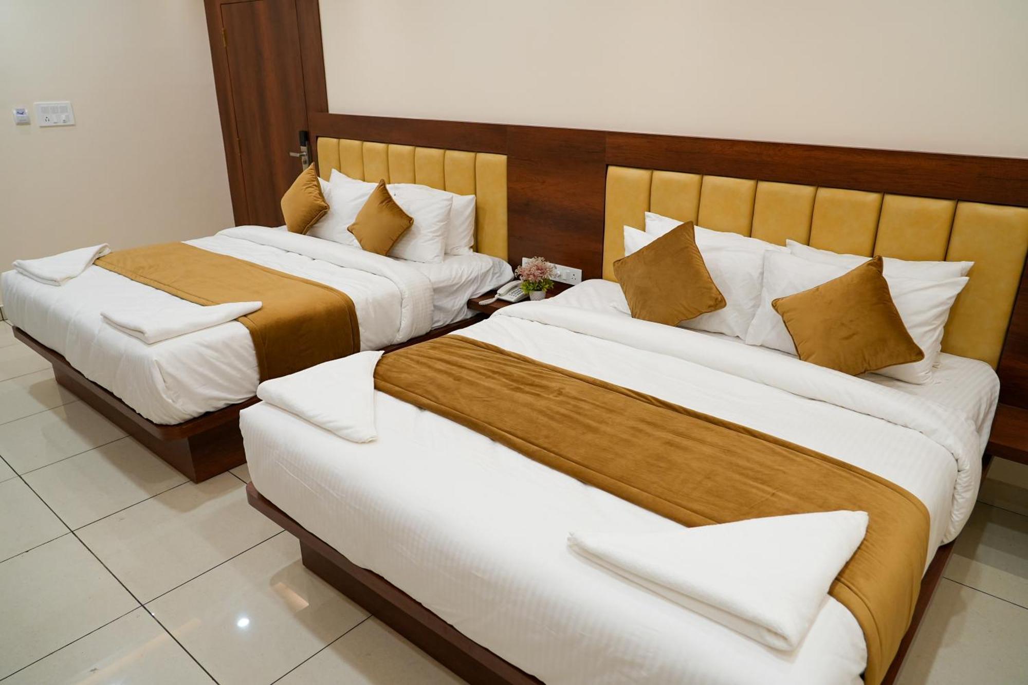 Sri Krishna Inn - Kempegowda Airport Bangalore Devanahalli Exteriér fotografie